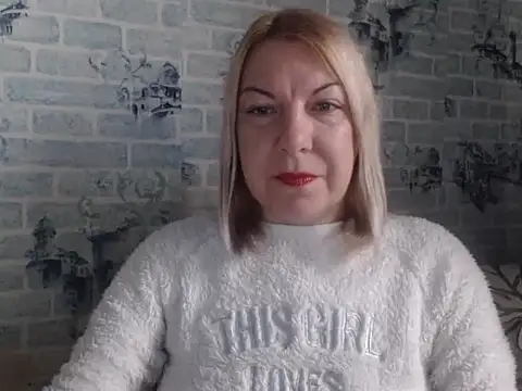 Lillia Ray online show from 12.20.25