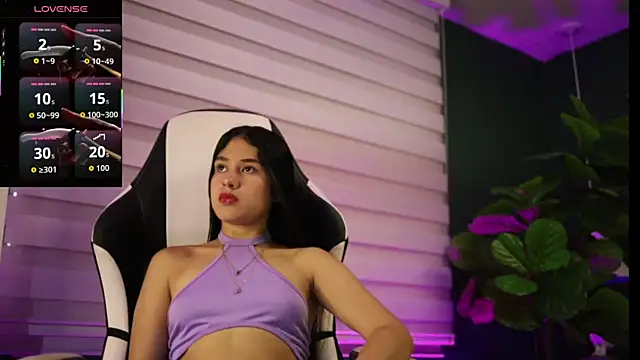 Danaa Rouse online show from 11.07.25