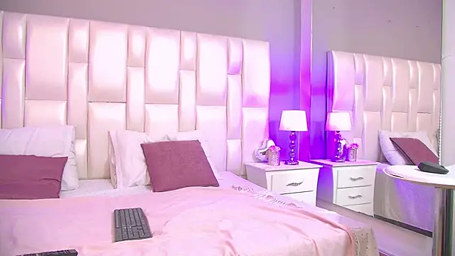 Snapshot of Mandyy1_ chatting on 03.16.25 Mandyy1 online show from 03.16.25