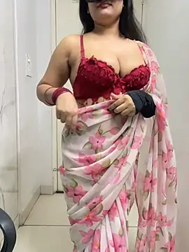 Snapshot of jhanvi_boo chatting on 07.24.26 jhanvi boo online show from 07.24.26
