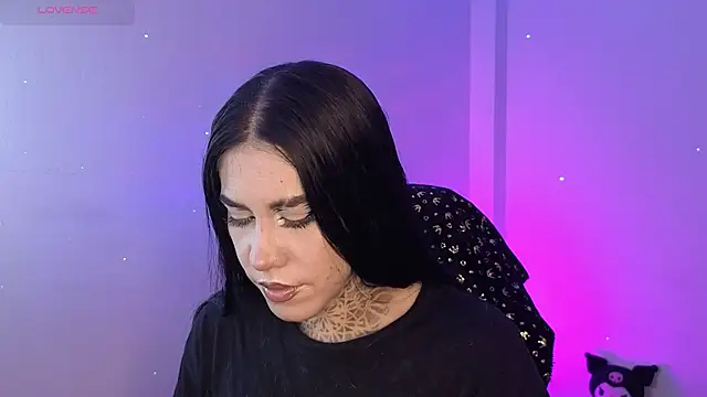 AnfisaLetyagho online show from 11.27.25