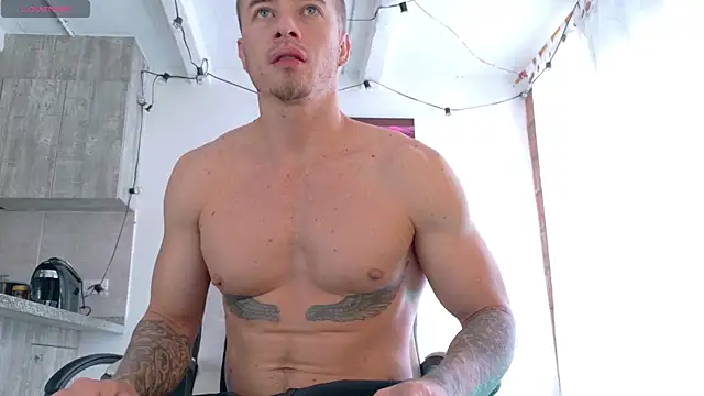 Ryannblue07 online show from 10.12.25