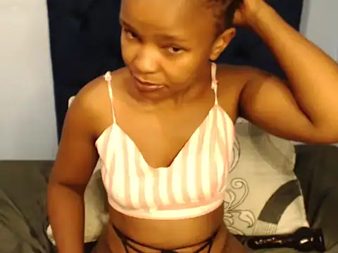 ShyTiny Bae online show from 03.15.25