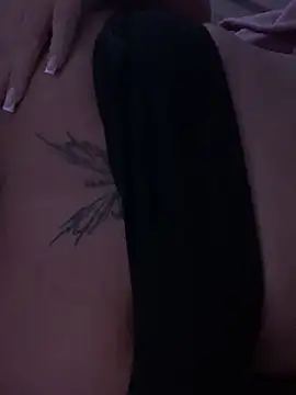 Snapshot of mariabootyyy chatting on 11.05.25 mariabootyyy online show from 11.05.25