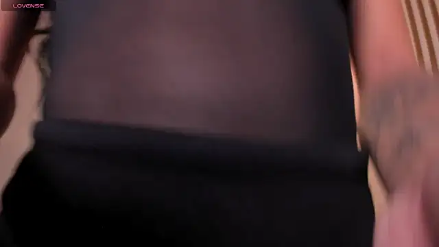 Snapshot of AmaliaCrus chatting on 06.19.26 AmaliaCrus online show from 06.19.26
