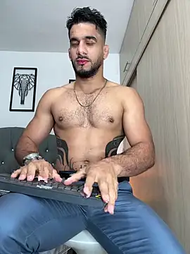 Maximiliano ford online show from 09.27.25