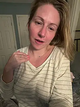 LittleMsMILF online show from 03.29.26