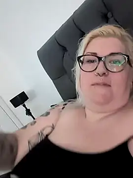 Sizzling Indie36 online show from 03.22.25