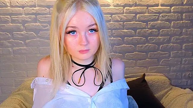 minigirl online show from 03.21.25