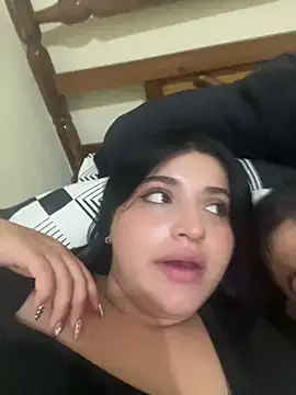 Snapshot of pareja_curiosa19 chatting on 05.02.26 pareja curiosa19 online show from 05.02.26