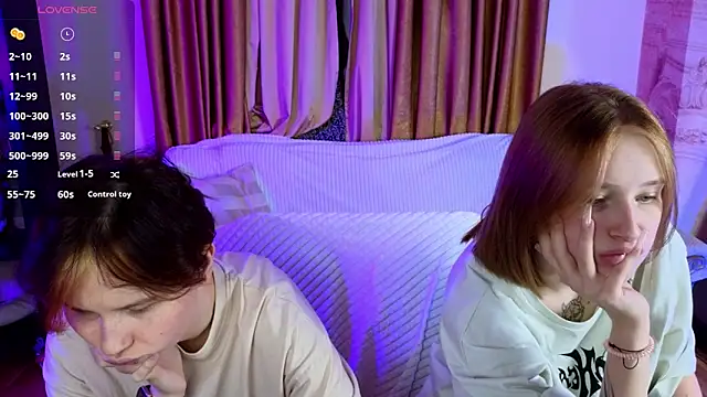 Snapshot of Tara_Lawson chatting on 11.07.25 Tara Lawson online show from 11.07.25