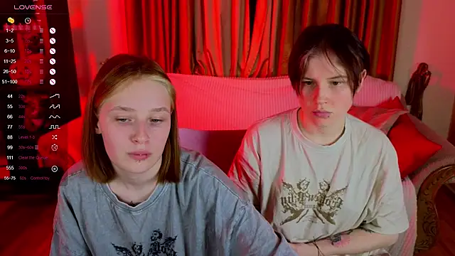 Snapshot of Tara_Lawson chatting on 11.13.25 Tara Lawson online show from 11.13.25