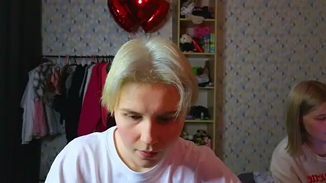 Snapshot of Tara_Lawson chatting on 02.07.26 Tara Lawson online show from 02.07.26