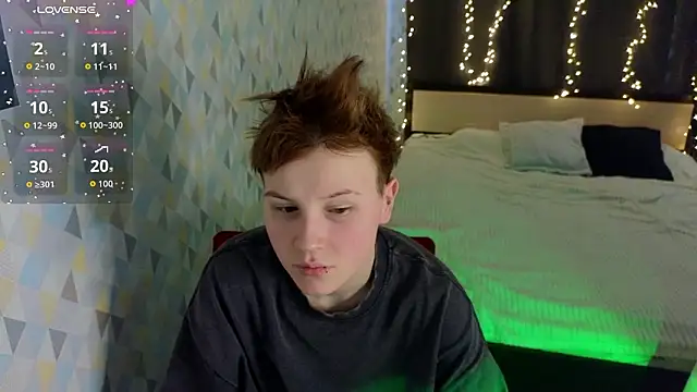 Snapshot of Tara_Lawson chatting on 03.08.26 Tara Lawson online show from 03.08.26