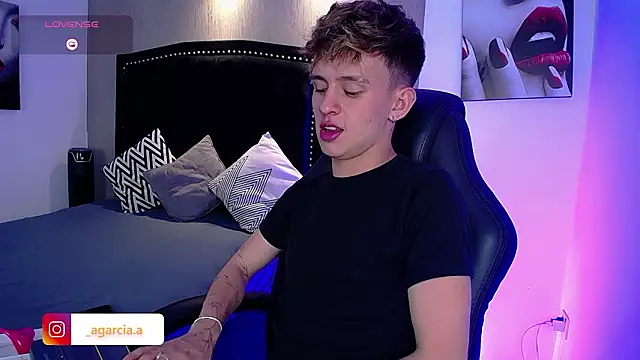 LiamWildx20 online show from 03.29.26