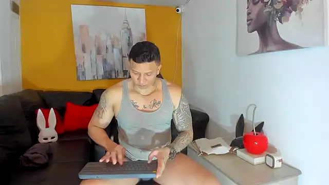 ethan dalton  online show from 10.28.25