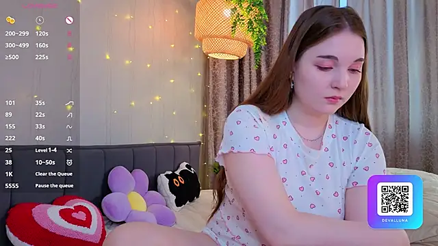 ConstanceHelms online show from 04.16.26