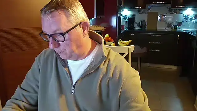 JamesBauer online show from 02.01.26