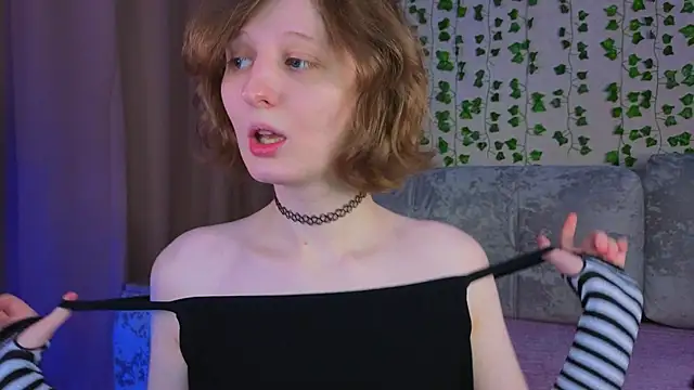 Snapshot of c0ralynx chatting on 01.07.26 c0ralynx online show from 01.07.26