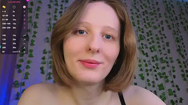 Snapshot of c0ralynx chatting on 02.08.26 c0ralynx online show from 02.08.26