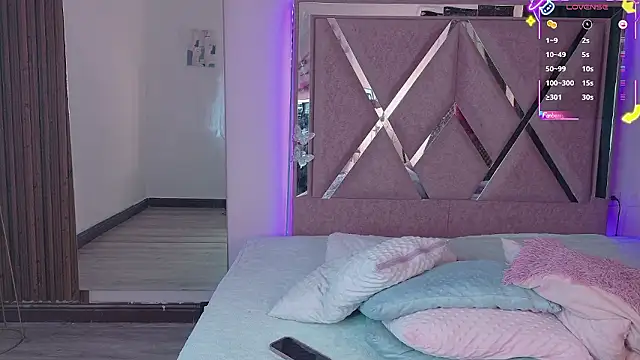 Ash Femboy online show from 01.08.26