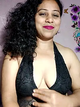 Snapshot of JENNIFERtamil chatting on 03.18.26 JENNIFERtamil online show from 03.18.26