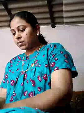 Snapshot of JENNIFERtamil chatting on 03.22.26 JENNIFERtamil online show from 03.22.26
