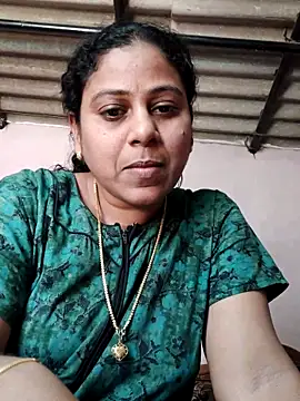 Snapshot of JENNIFERtamil chatting on 03.24.26 JENNIFERtamil online show from 03.24.26