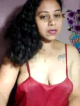 Snapshot of JENNIFERtamil chatting on 03.27.26 JENNIFERtamil online show from 03.27.26