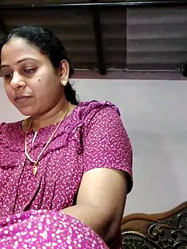Snapshot of JENNIFERtamil chatting on 04.03.26 JENNIFERtamil online show from 04.03.26