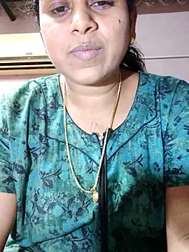 Snapshot of JENNIFERtamil chatting on 05.24.26 JENNIFERtamil online show from 05.24.26