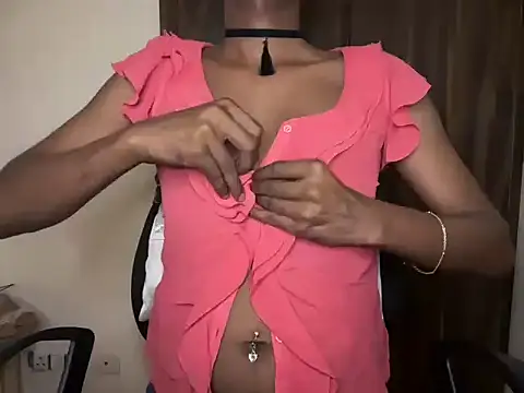 DarkFantAssy69 online show from 03.17.25