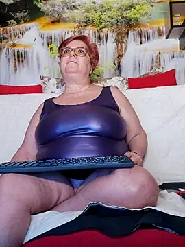 QueenPammy1 online show from 02.20.25