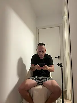 mateocali25 online show from 07.14.26