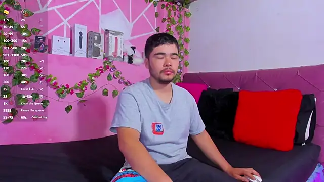  mia and mike  online show from 03.21.25