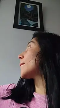 Elowyn online show from 11.30.25