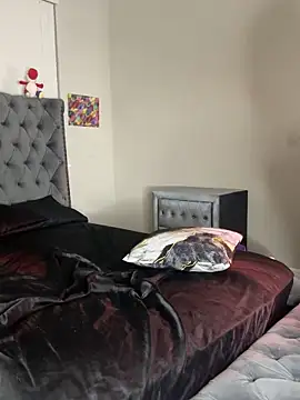 piscesaurora online show from 03.19.25