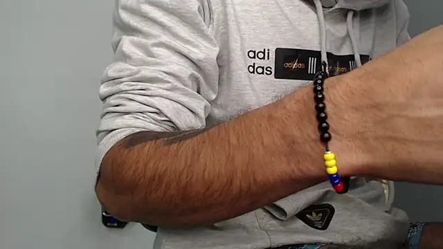 Snapshot of bigdick_monster1 chatting on 11.15.25 bigdick monster1 online show from 11.15.25