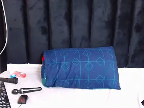 AriesCake online show from 03.22.25