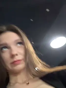 MilaBee online show from 11.03.25