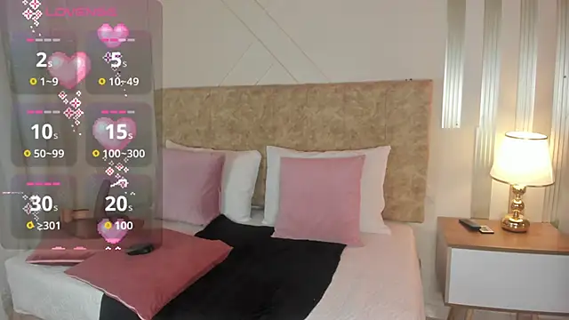 angelinarouse  online show from 09.26.25