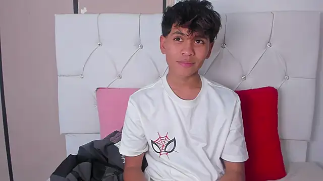 Ethan Westt online show from 04.10.26