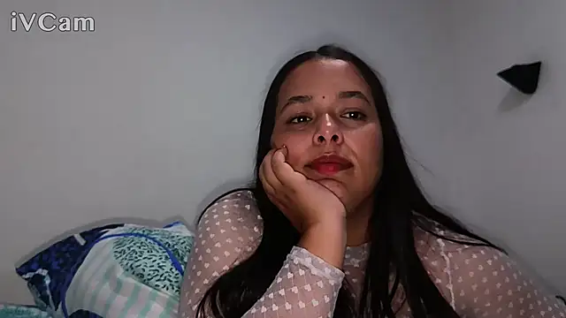 Snapshot of Deepika_padukoneNisha chatting on 09.21.25 Deepika padukoneNisha online show from 09.21.25