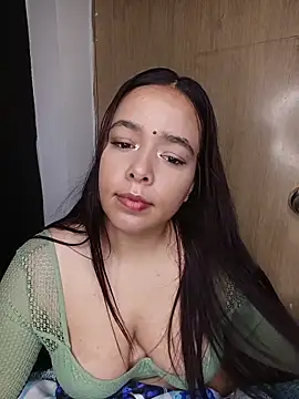 Snapshot of Deepika_padukoneNisha chatting on 09.22.25 Deepika padukoneNisha online show from 09.22.25