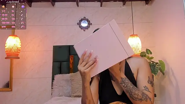 Danna williamss online show from 09.15.25