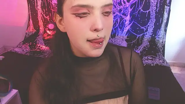 mikaskullcs online show from 06.19.26