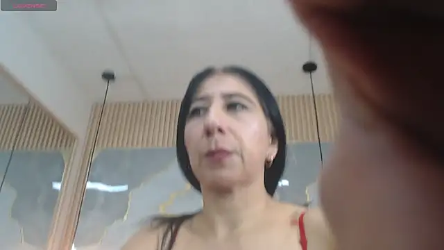 nei girl online show from 12.04.25