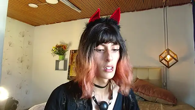 goth minerva online show from 03.19.25