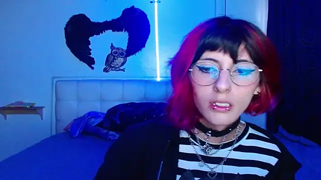 goth minerva online show from 10.06.25