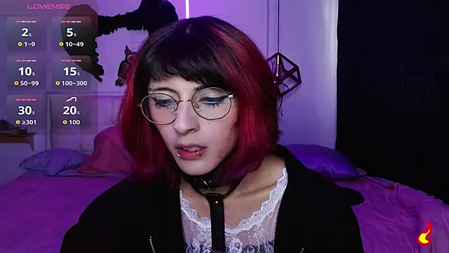 goth minerva online show from 10.09.25